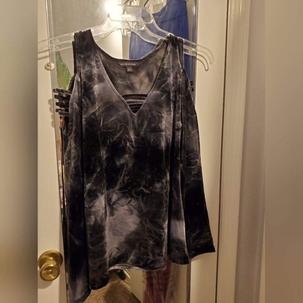 Grey cold shoulder top